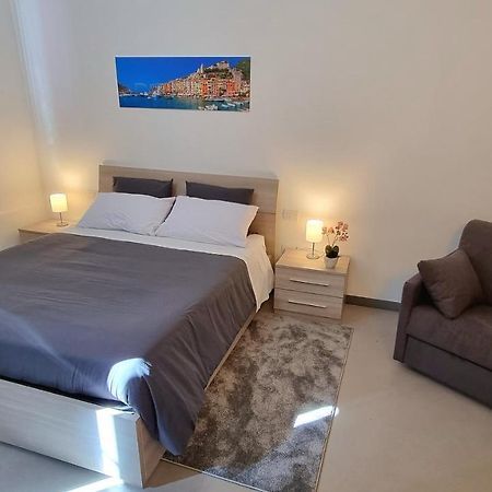 Byron Rooms La Spezia Bagian luar foto