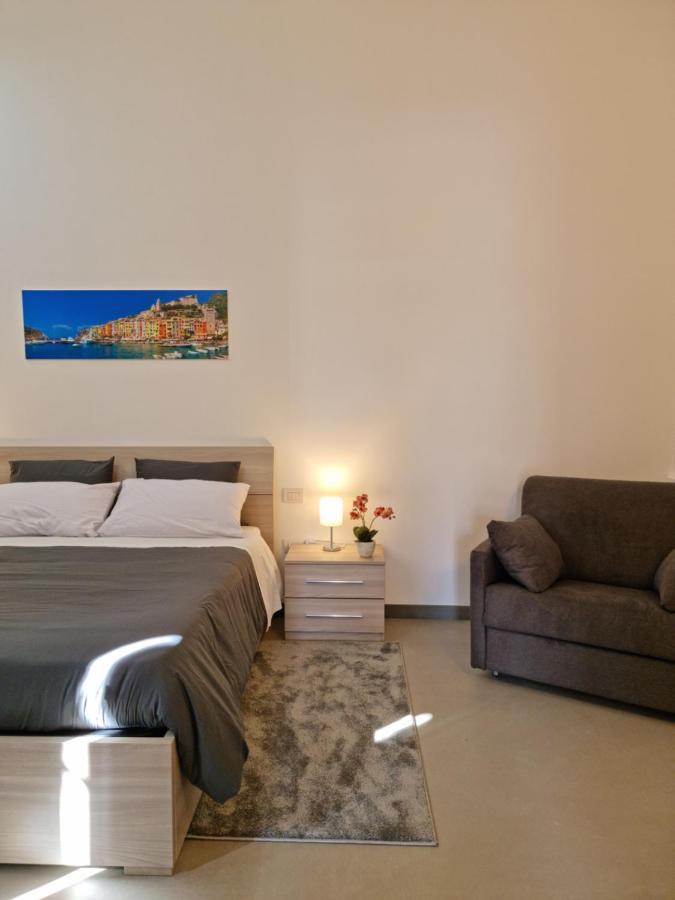 Byron Rooms La Spezia Ruang foto