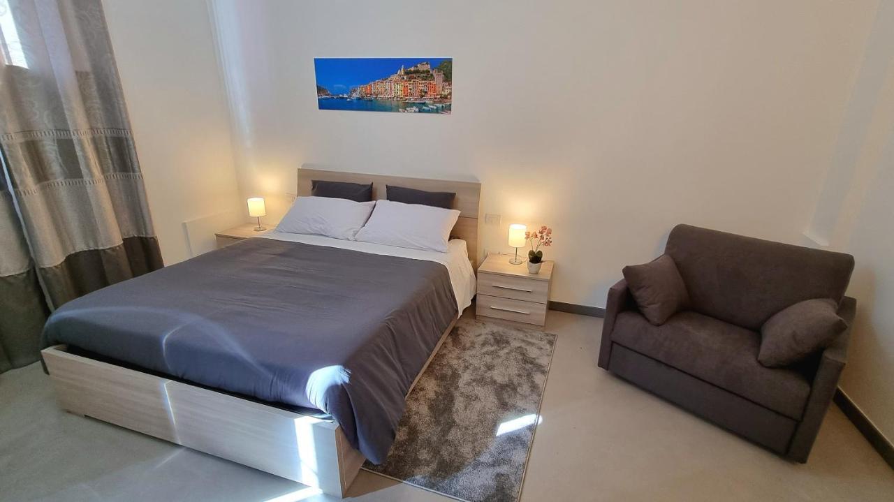 Byron Rooms La Spezia Bagian luar foto
