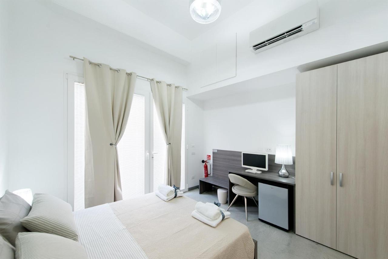 Byron Rooms La Spezia Bagian luar foto