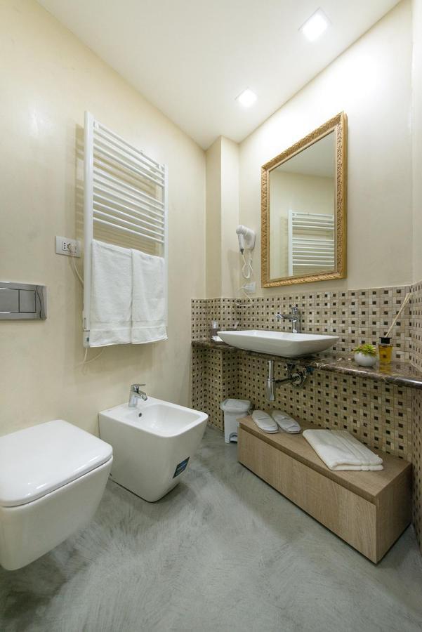 Byron Rooms La Spezia Bagian luar foto