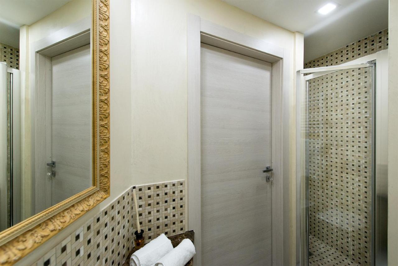 Byron Rooms La Spezia Bagian luar foto